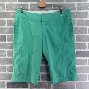 Nike Womens Large Bright Green Capri Cropped Windbreaker Shorts Loose
